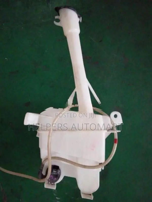 Toyota Axio 141 Wiper Washer Tank