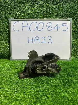 Suzuki Alto (HA23S) Gear Box Mount