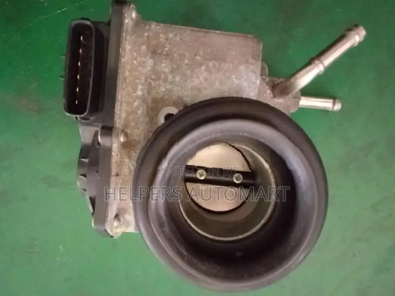 Toyota Vitz Ksp130 Throttle Body