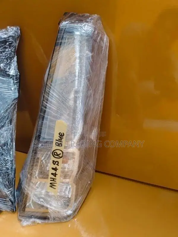 WAGON R MH44 TAIL LIGHT