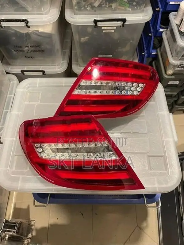 Genuine Mercedes Benz C Class C180 2014 C220 Amg Rear Led Light
