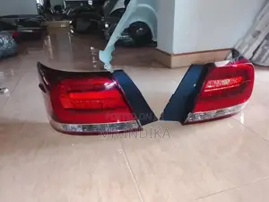 Toyota Premio Tail Light
