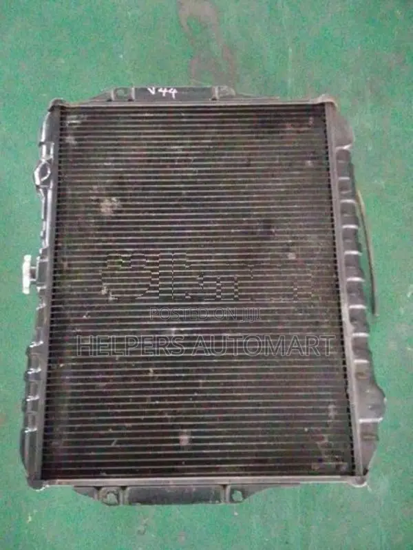 Pajero V44 Radiator