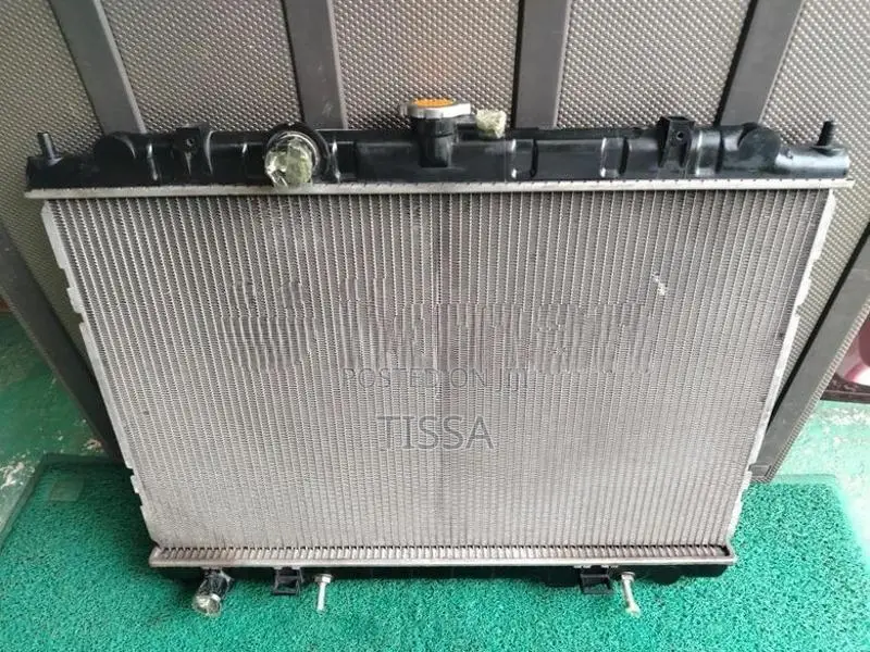 Nissan Serena C24 Radiator