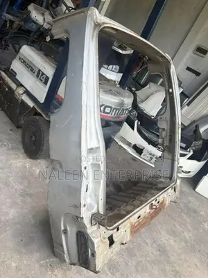 Nissan Caravan E25 Back Cut