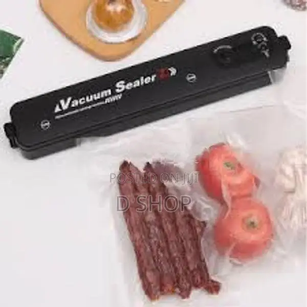Vacuum Sealer - Home Quality & 10 Bags