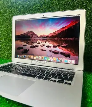 Macbook Air Core i5 (2014)Laptop