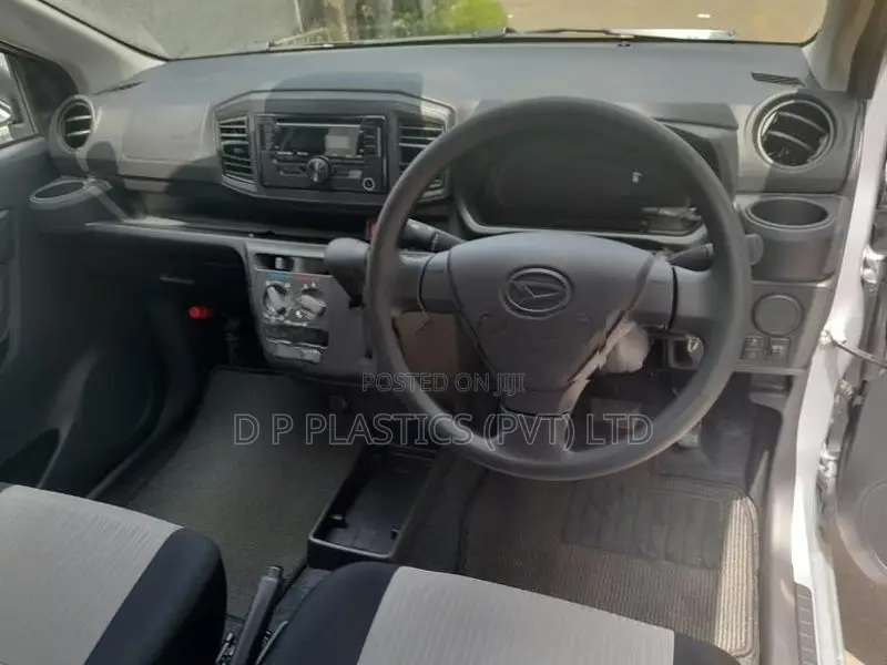 Daihatsu Mira X 2024