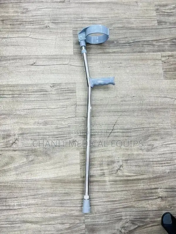 Elbow Crutches Close Type