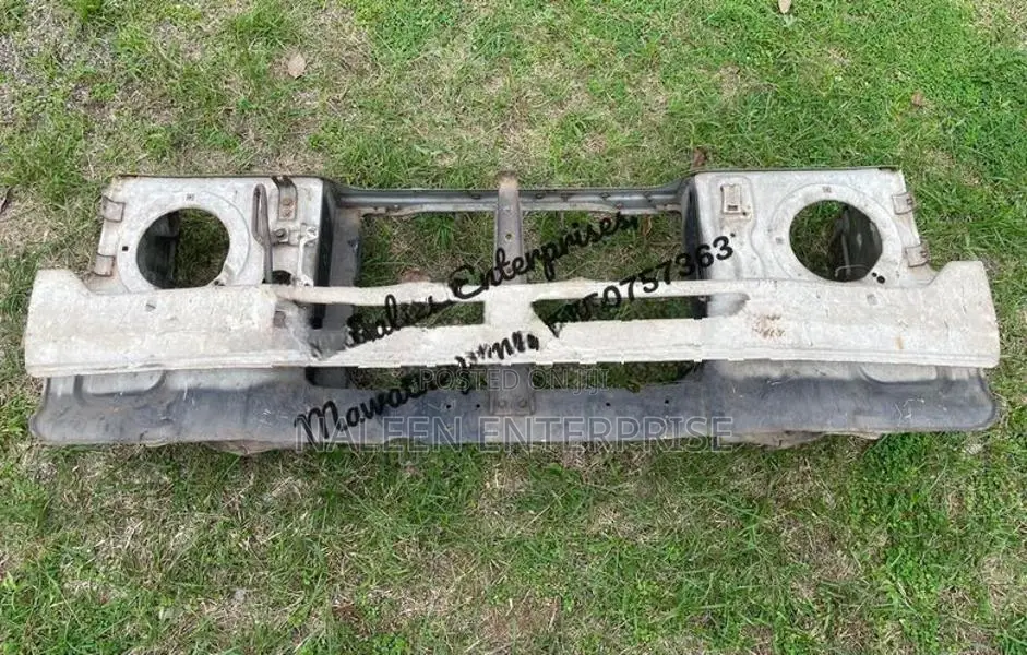 Mitsubishi Pajero Palathsabha Nose Cut Panel