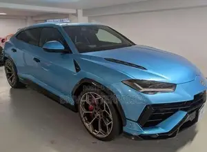Lamborghini Urus 2024