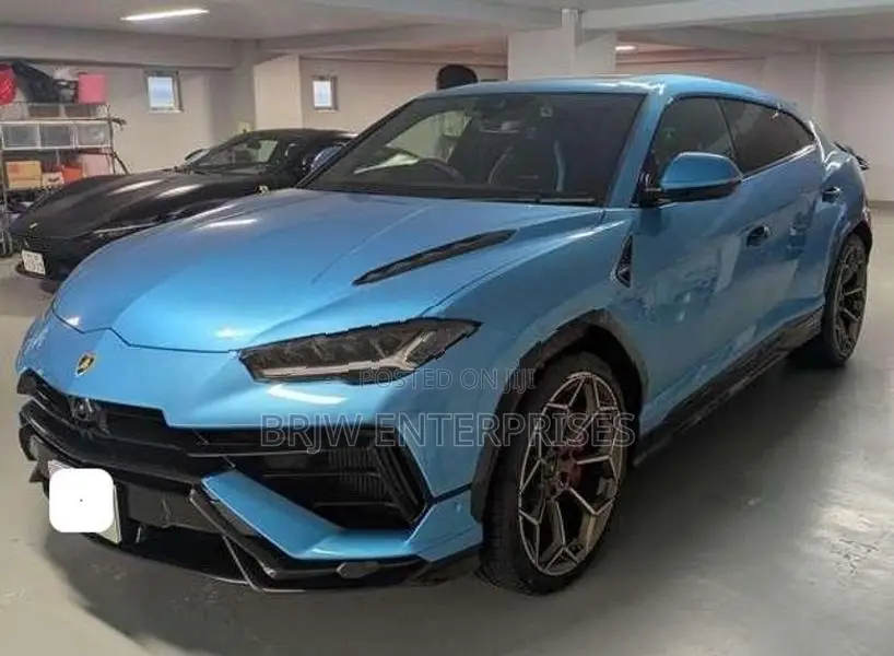 Lamborghini Urus 2024