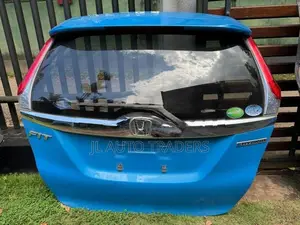 Honda Fit Gp5 Dicky Door Complete