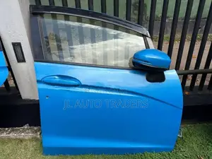 Honda Fit GP5 Doors