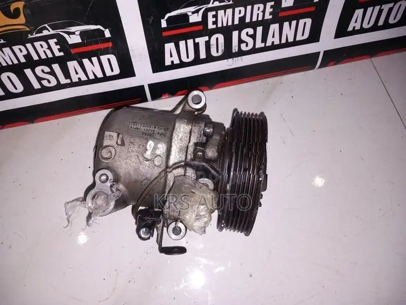Suzuki Alto HA 36 S compressor
