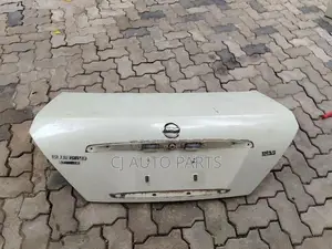 Nissan Sunny N17 Bluebird Sylphy FG10 Dicky Door Panel