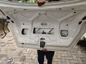 Nissan Sunny N17 Bluebird Sylphy FG10 Dicky Door Panel