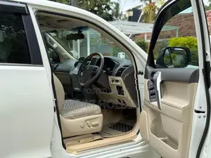 Toyota Land Cruiser Prado Highest Spec 2019