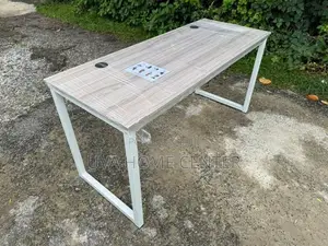 Smart Office Table 5x2ft
