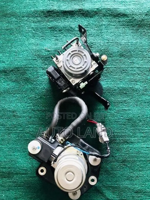 Mitsubishi Outlander GG2W ABS Module