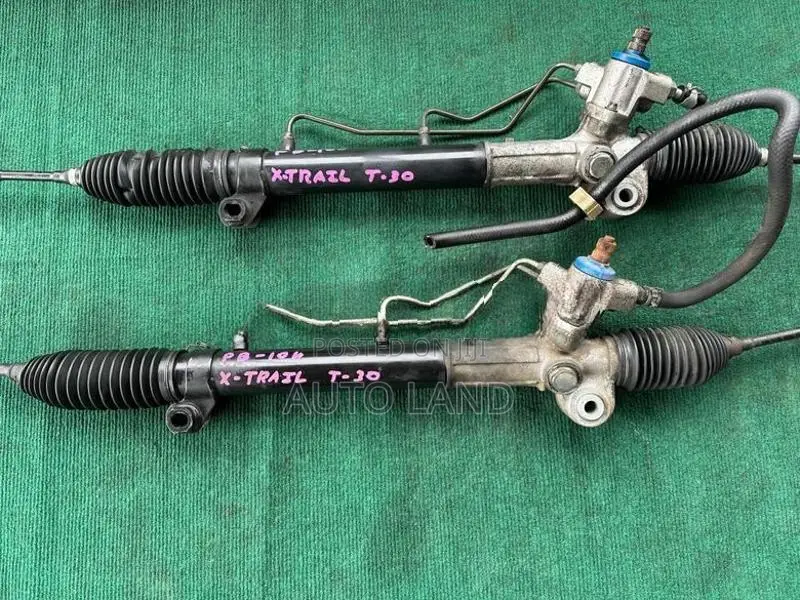 Nissan X Trail NT30 Power Steering Rack