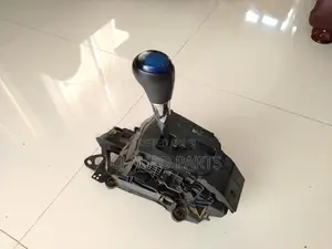 Toyota Aqua NHP10 Gear Selector