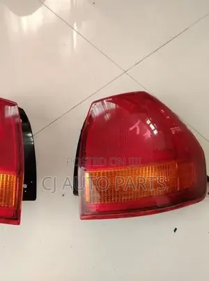 Nissan AD Wagon Y11 Tail Light RHS