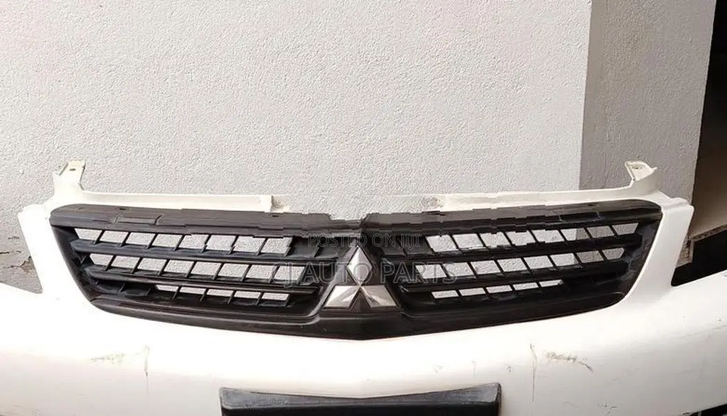Mitshubishi Lancer CS1 Front Shell