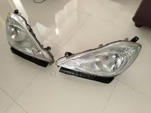 Honda Fit GP1 Head Light