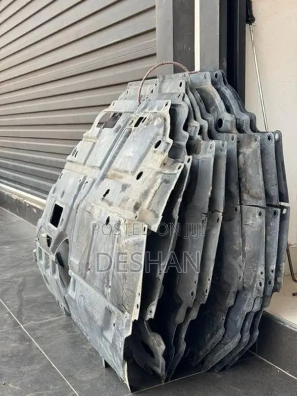 Toyota Prius Zvw30 Engine Under Cover (engine Gard) Recondition