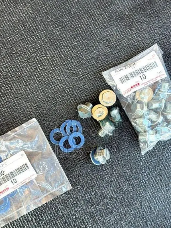 Toyota engine oil drain plug / osher genuine