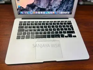 Macbook Air Core i5 (2014)Laptop