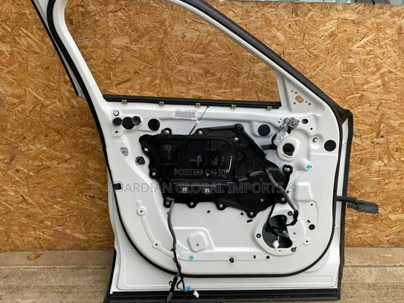 Range Rover Velar Front Complete Door 2019