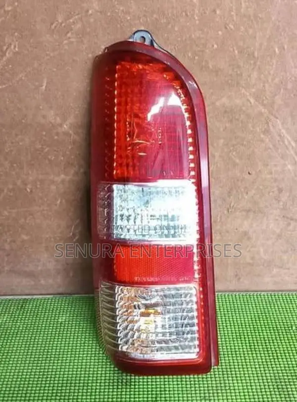 Suzuki Every Da62 Tail Light Lh