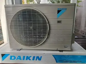 Daikin Inverter 24000BTU AC