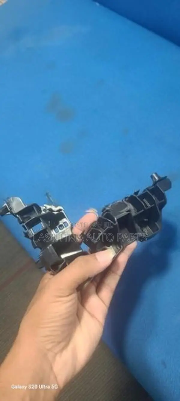 55 S Front Bumper Retainer