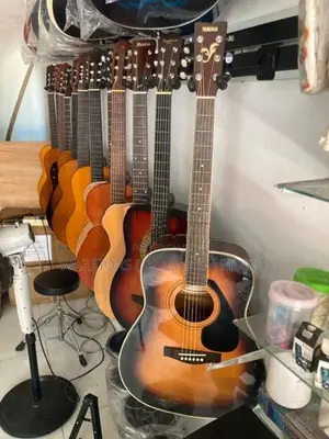 Yamaha Guitar