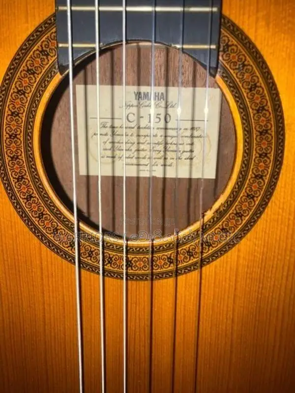 Yamaha Guitar
