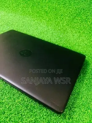 HP AMD Ryzen /8 GB RAM