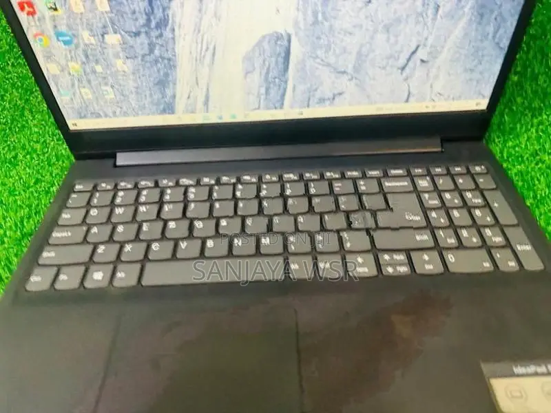 Lenovo Amd /8GB RAM