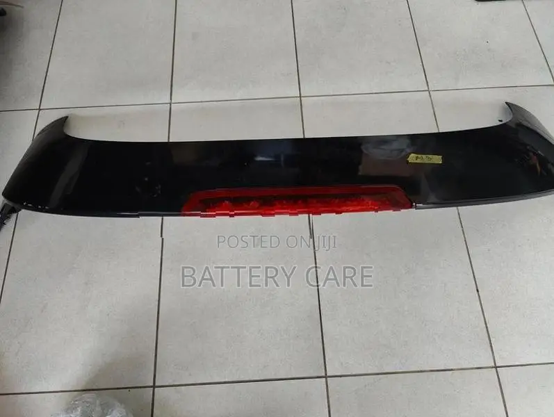 HONDA VEZEL RU3 SPOILER