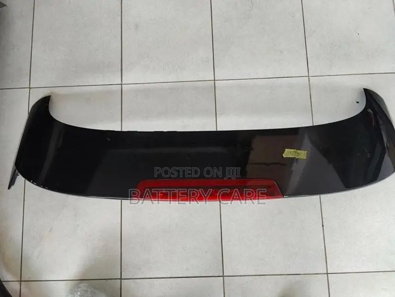 HONDA VEZEL RU3 SPOILER