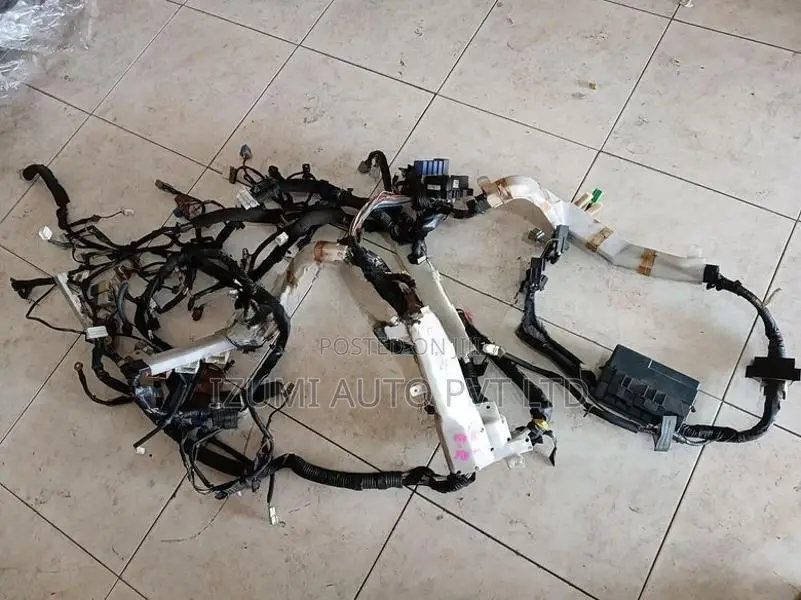 Nissan caravan E25 Diesel Engine Room and Dashboard wire