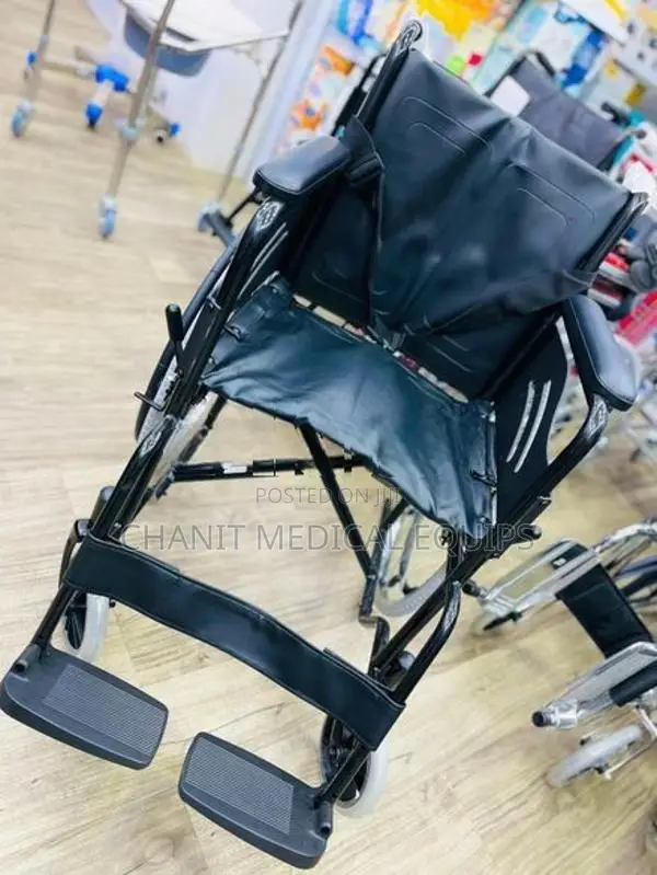 Wheelchair Powder Corted Black Edition With Safety Belt