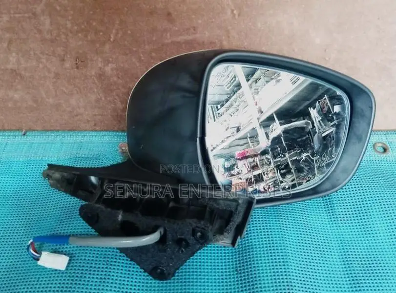 Suzuki Hustler Mr41 S Side Mirror Rh (w7)