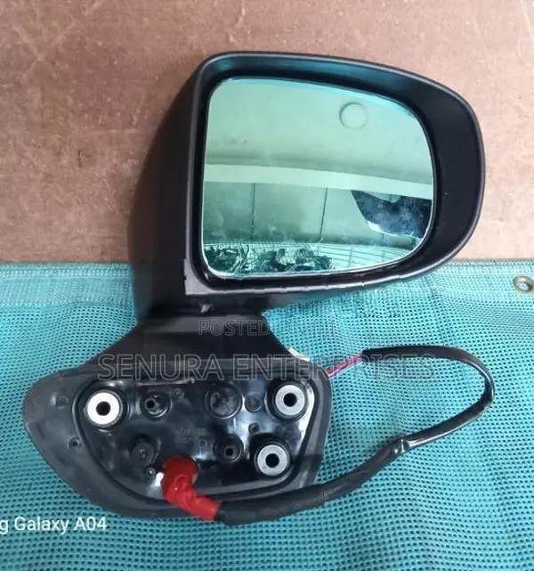 Toyota Tank M900 a Winker Side Mirror Rh (w9)