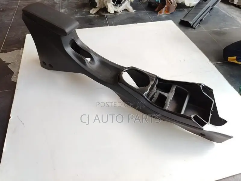 Honda Fit Shuttle GP2 Arm Rest