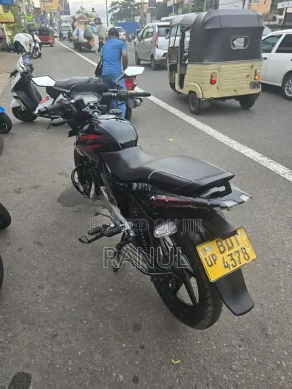 Bajaj Pulsar 150 2016
