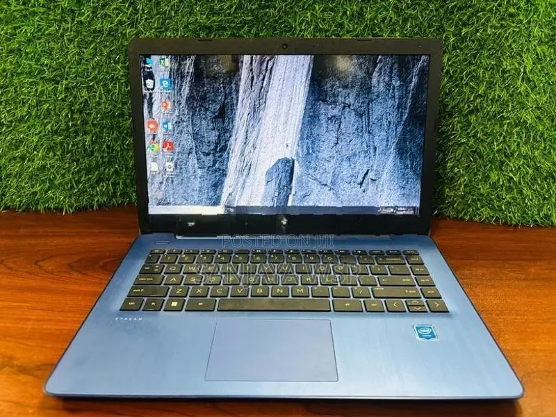 HP Celeron (Stream)