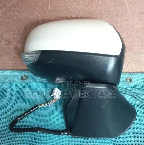 Toyota Tank M900 a Winker Side Mirror Rh (w9)